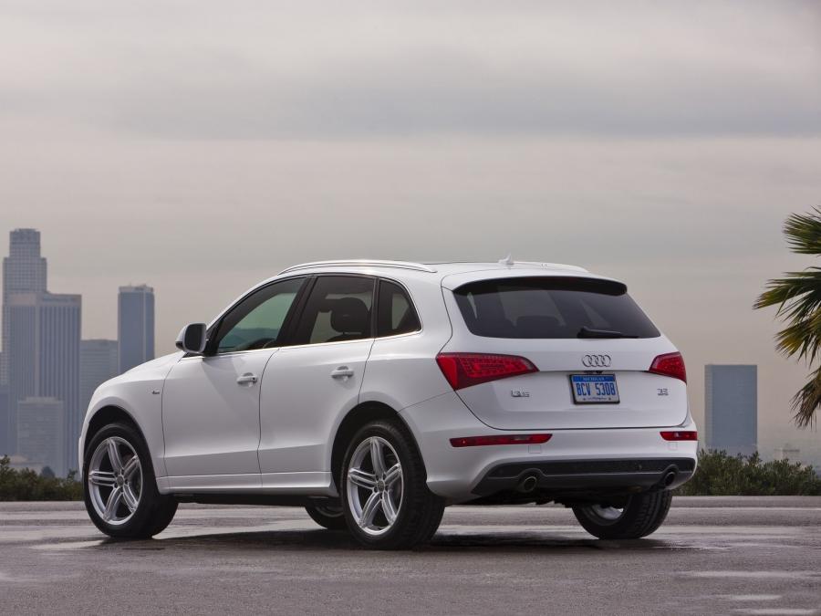  Audi Q5 3.2 Quattro S-Line (8R) 2009 года  (NA) (фото 6 из 7)